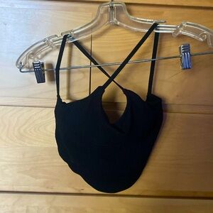 Black tank with built pads